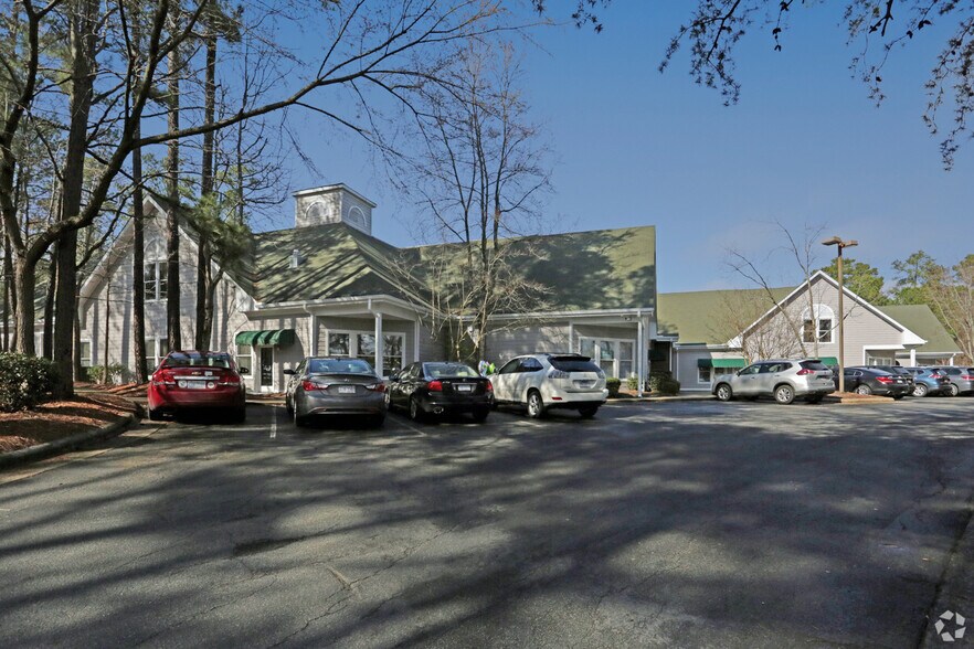 5501 Fortune's Ridge Rd, Durham, NC 27713