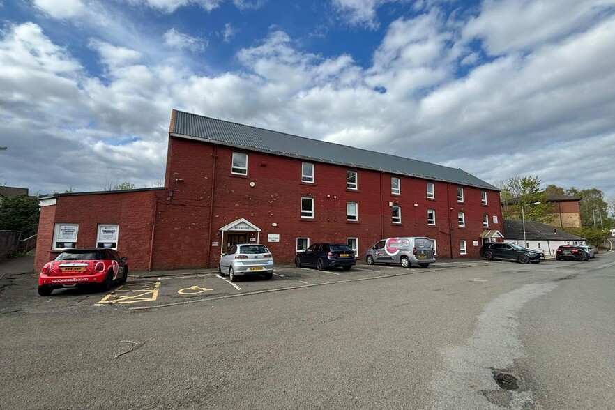 28 Field Rd, Clarkston for sale - Primary Photo - Image 1 of 1