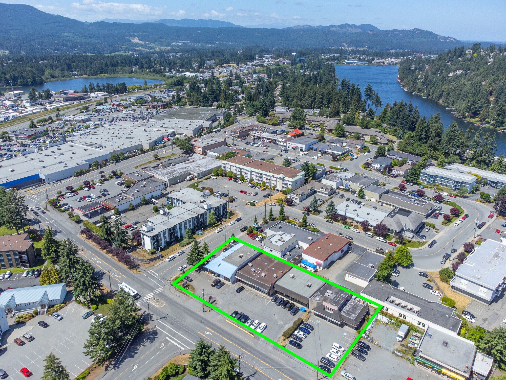 4166 Departure Bay Rd, Nanaimo, BC for sale Primary Photo- Image 1 of 1