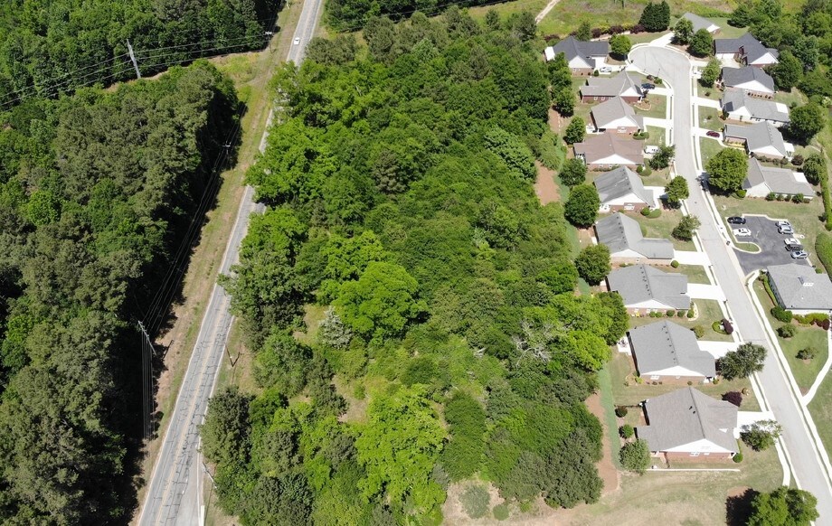 1300 Commerce Rd, Jefferson, GA 30549