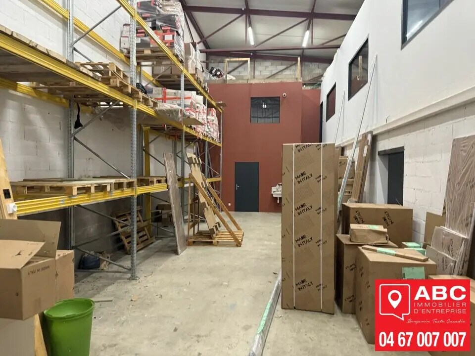 Flex in  for sale Interior Photo- Image 1 of 7