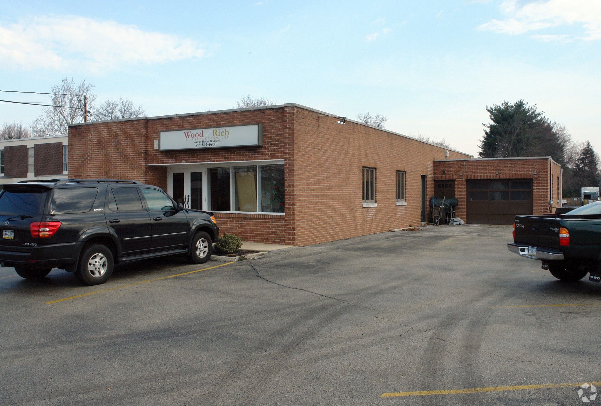 11 W Skippack Pike, Ambler, PA for lease Primary Photo- Image 1 of 4