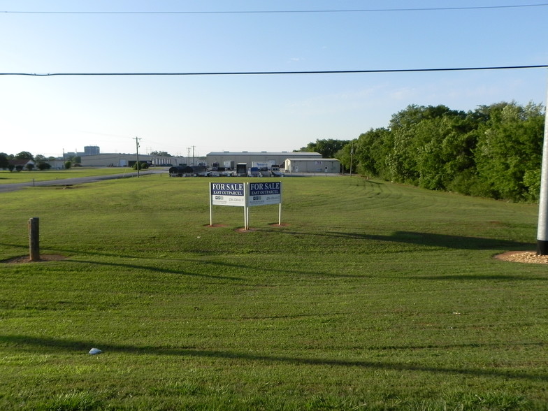 3401 Hwy 20, Decatur, AL for sale - Building Photo - Image 1 of 3