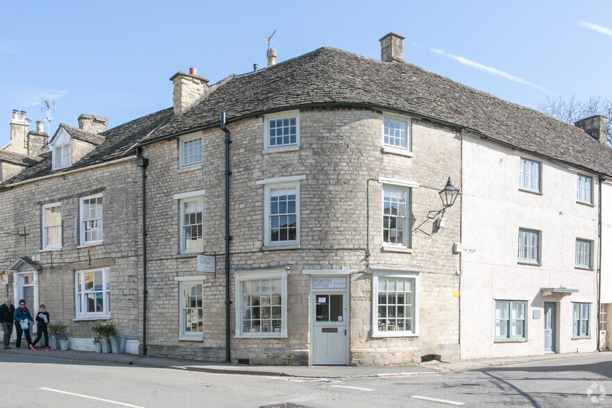 26 Church St, Tetbury, GL8 8JG