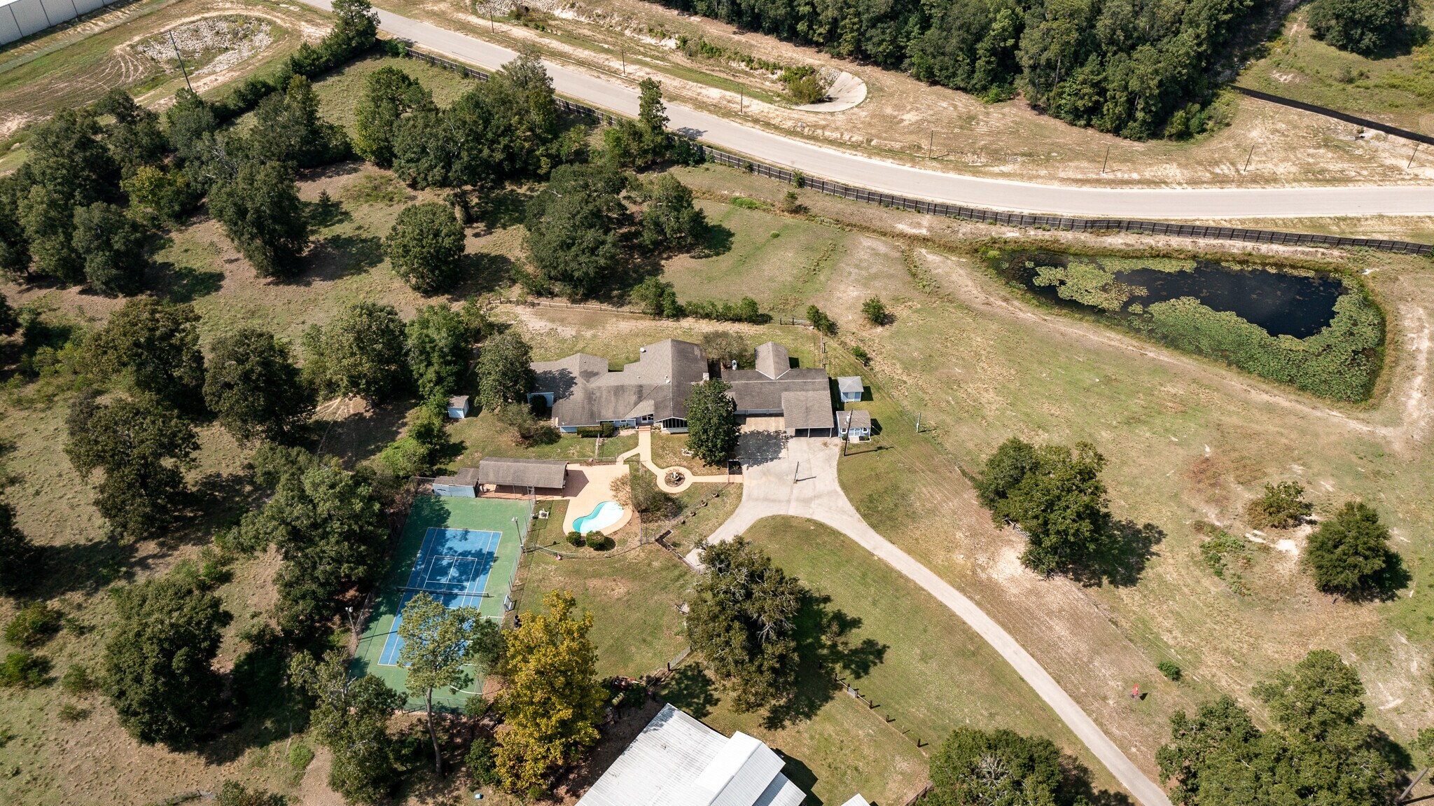 18722 Nichols Ln, New Caney, TX for sale Primary Photo- Image 1 of 1