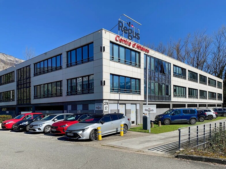 29 Boulevard Des Alpes, Meylan for lease - Building Photo - Image 3 of 15