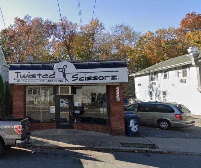 185 Central Ave, Hackensack, NJ 07601