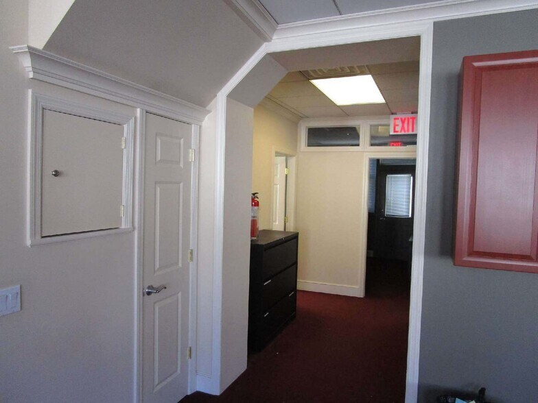 37 King St, Chappaqua, NY for sale - Building Photo - Image 1 of 1