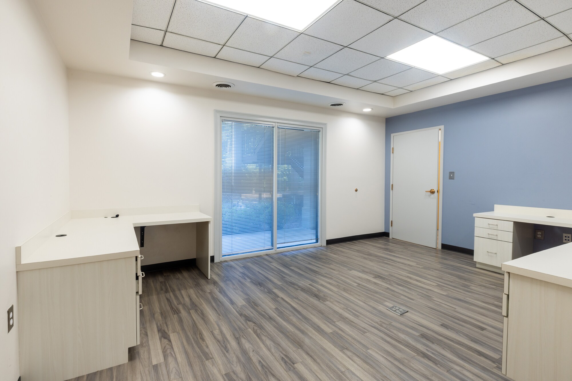 Suite G Interior Photo 11