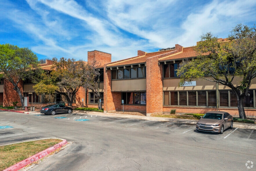 6800 Park Ten Blvd, San Antonio, TX 78213