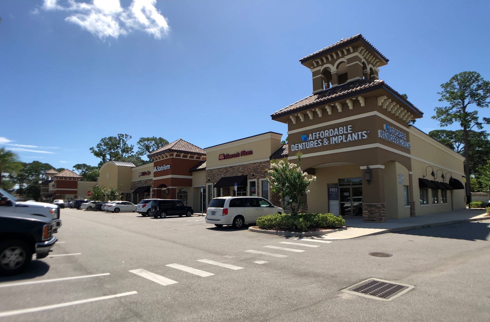 1173 W International Speedway Blvd, Daytona Beach, FL for lease Building Photo- Image 1 of 10