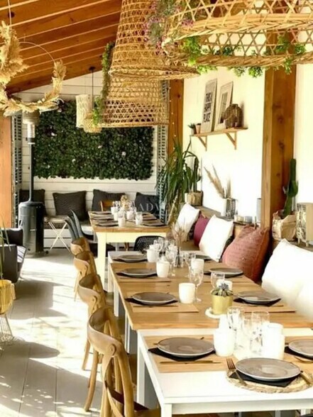 Flex in Carcassonne for sale - Building Photo - Image 2 of 10