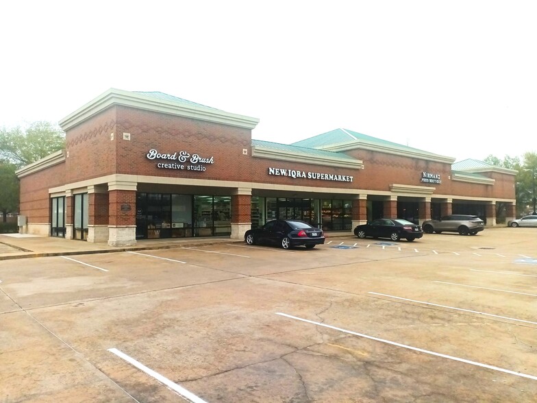 16338 Kensington Blvd, Sugar Land, TX for lease - Building Photo - Image 1 of 4