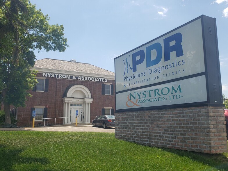 1856 Beam Ave E, Maplewood, MN 55109