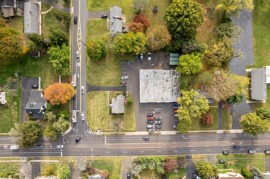 Hatboro Investment/Development Portfolio portfolio of 2 properties for sale on LoopNet.com - Building Photo - Image 3 of 14