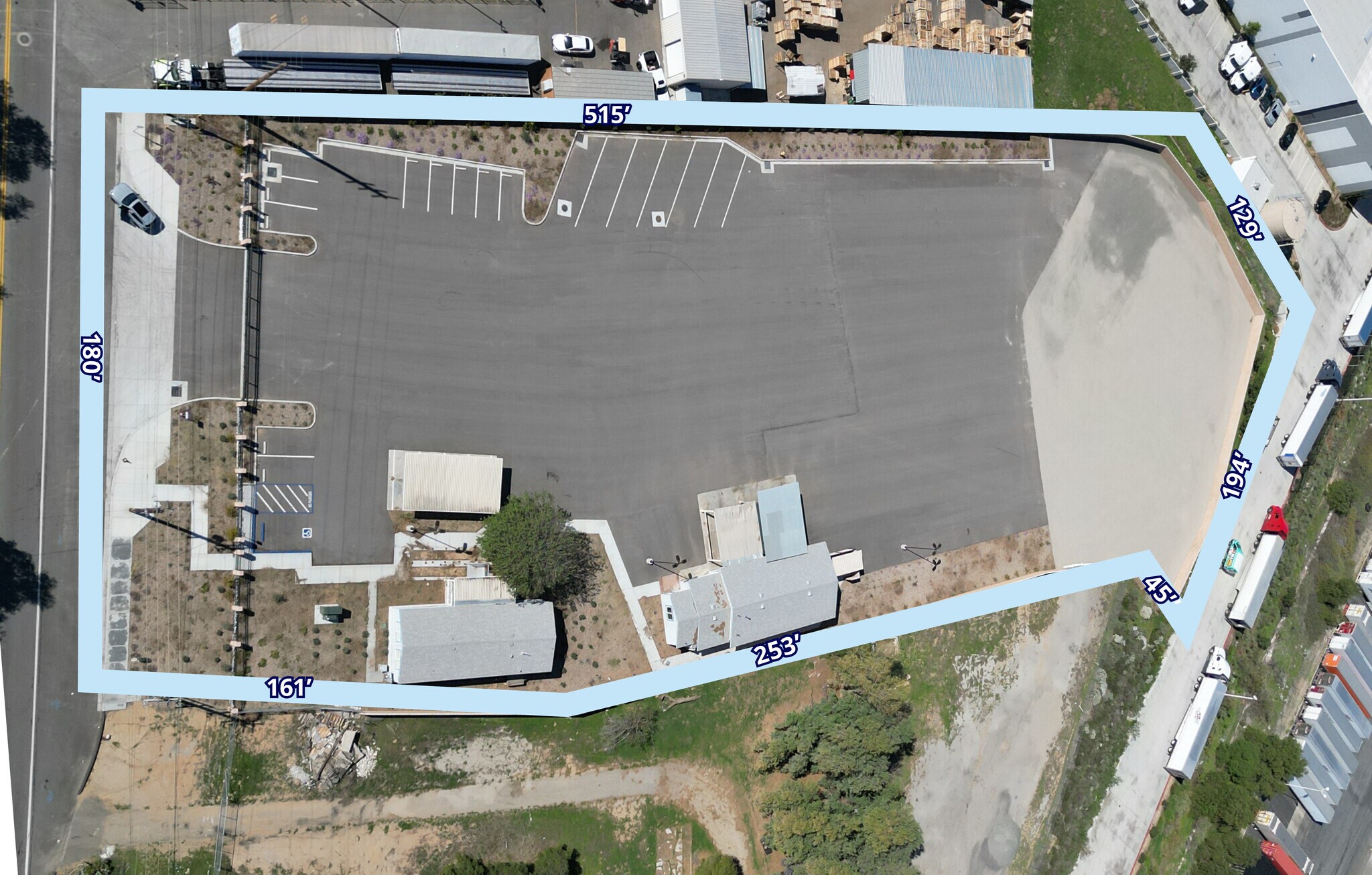 19792 El Rivino Rd, Riverside, CA for lease Primary Photo- Image 1 of 14