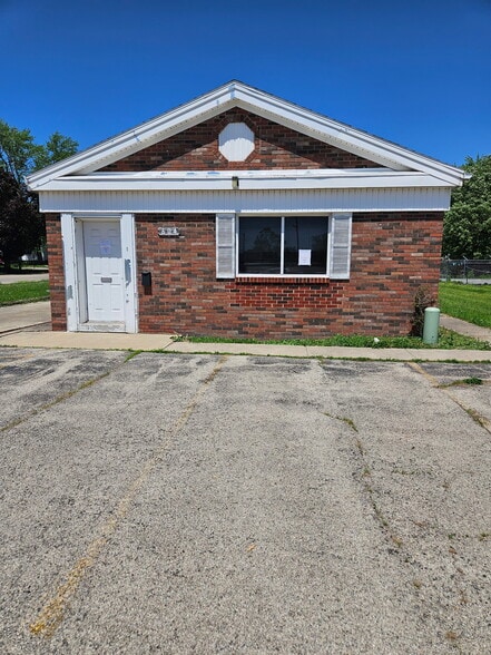 2019 W State Route 17, Kankakee, IL for lease - Building Photo - Image 1 of 21