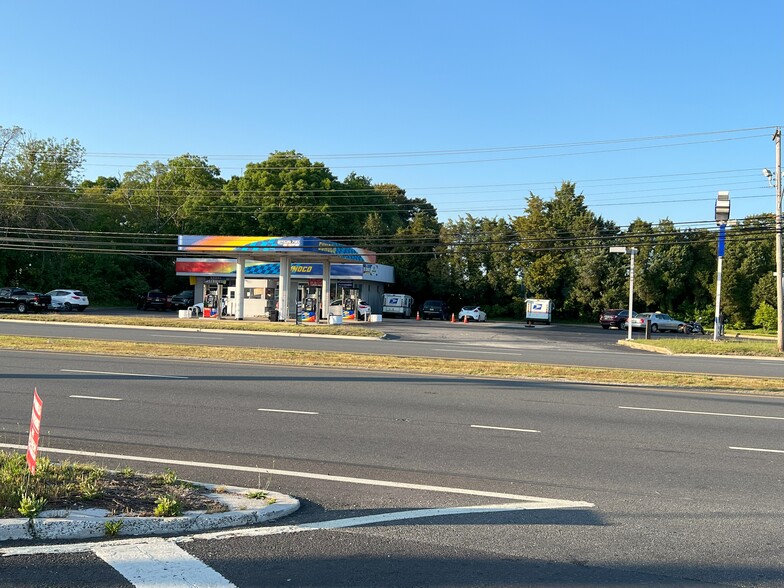 244 Route 72, Manahawkin, NJ for sale - Building Photo - Image 1 of 1