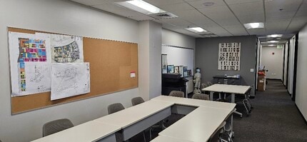 3033 S Parker Rd, Aurora, CO for lease Interior Photo- Image 1 of 10