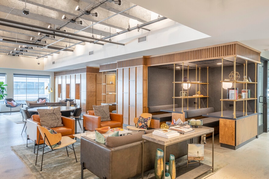 309 E Paces Ferry Rd NE, Atlanta, GA for lease - Interior Photo - Image 3 of 15