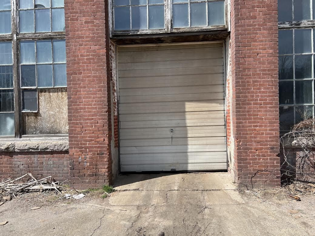 20 Privilege St, Woonsocket, RI 02895 Waterfront 192k SF mill6.54