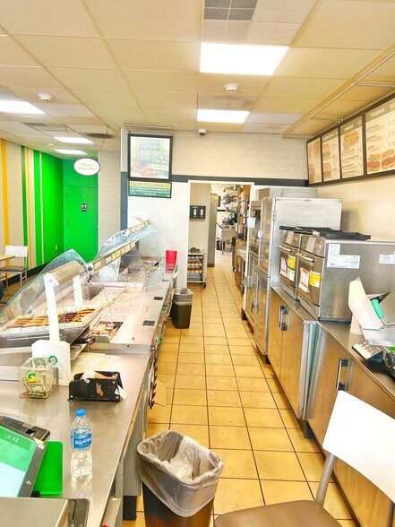 84-92 N Main St, Randolph, MA for lease - Building Photo - Image 2 of 4