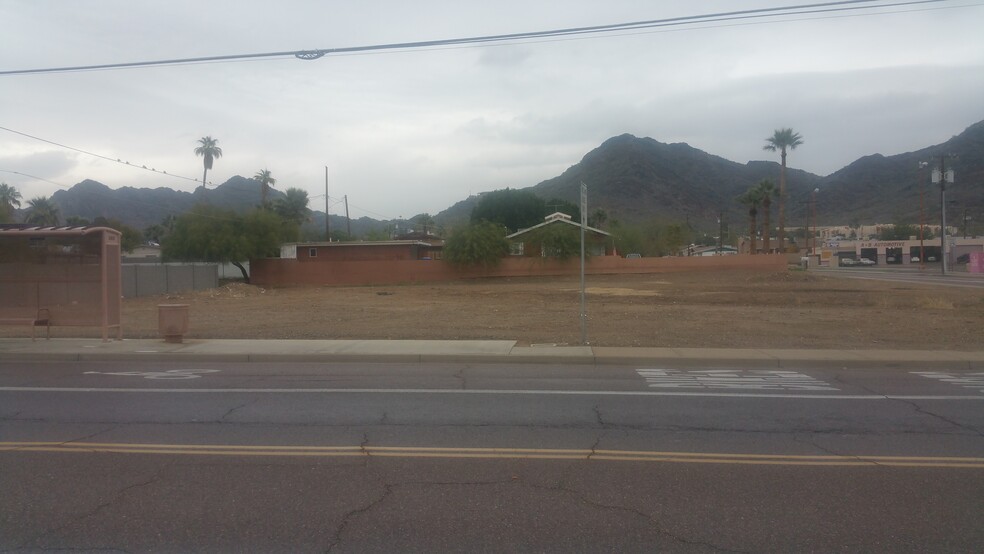 9001 N 12th St, Phoenix, AZ for sale - Primary Photo - Image 3 of 6