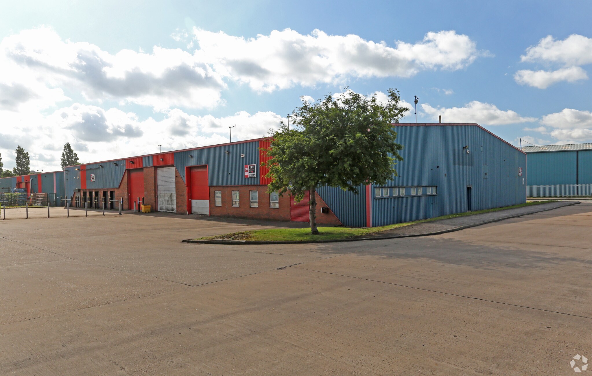 Menasha Way, Scunthorpe for sale Primary Photo- Image 1 of 1