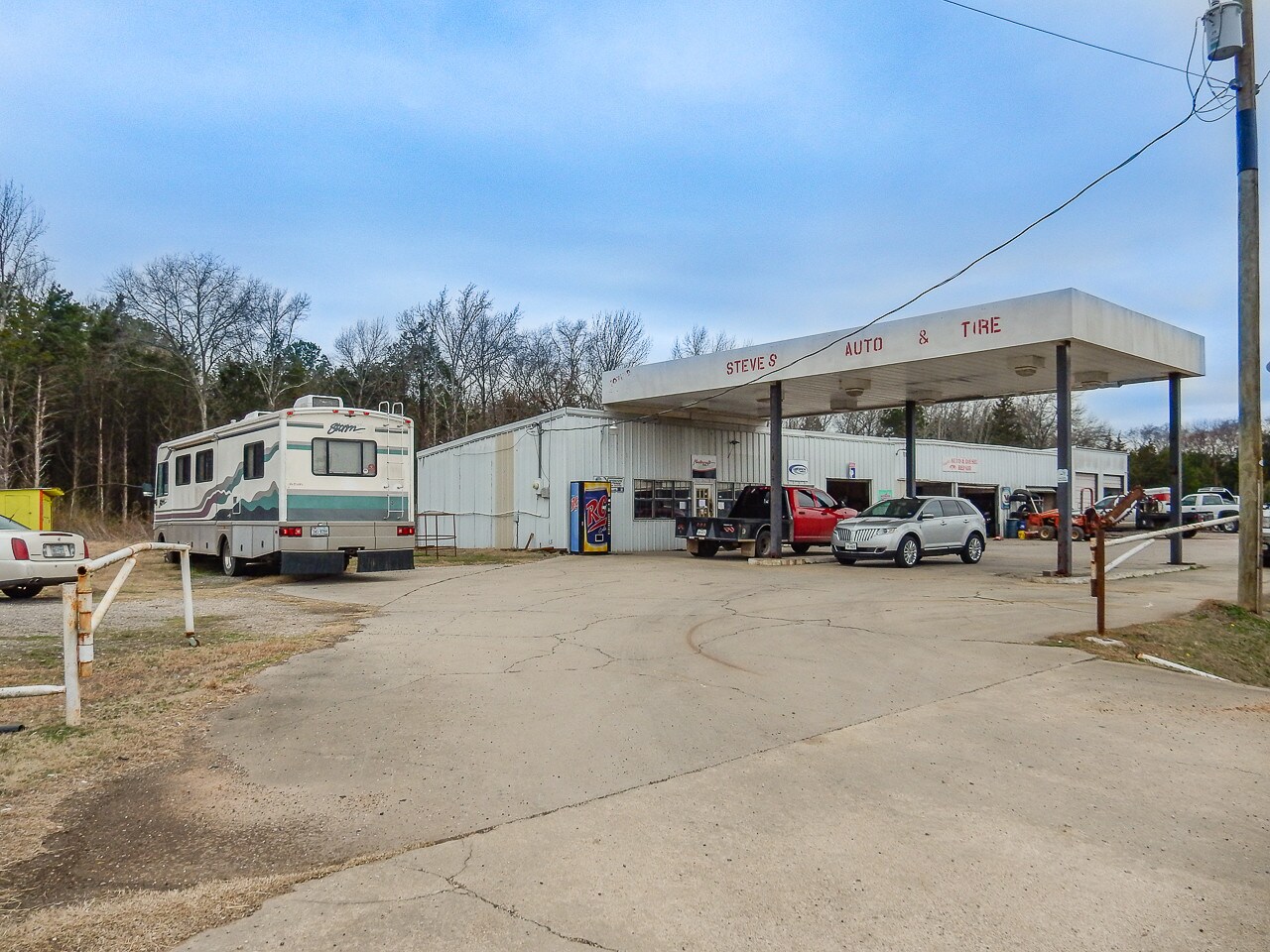 621 I-30, Mount Vernon, TX for sale Primary Photo- Image 1 of 1