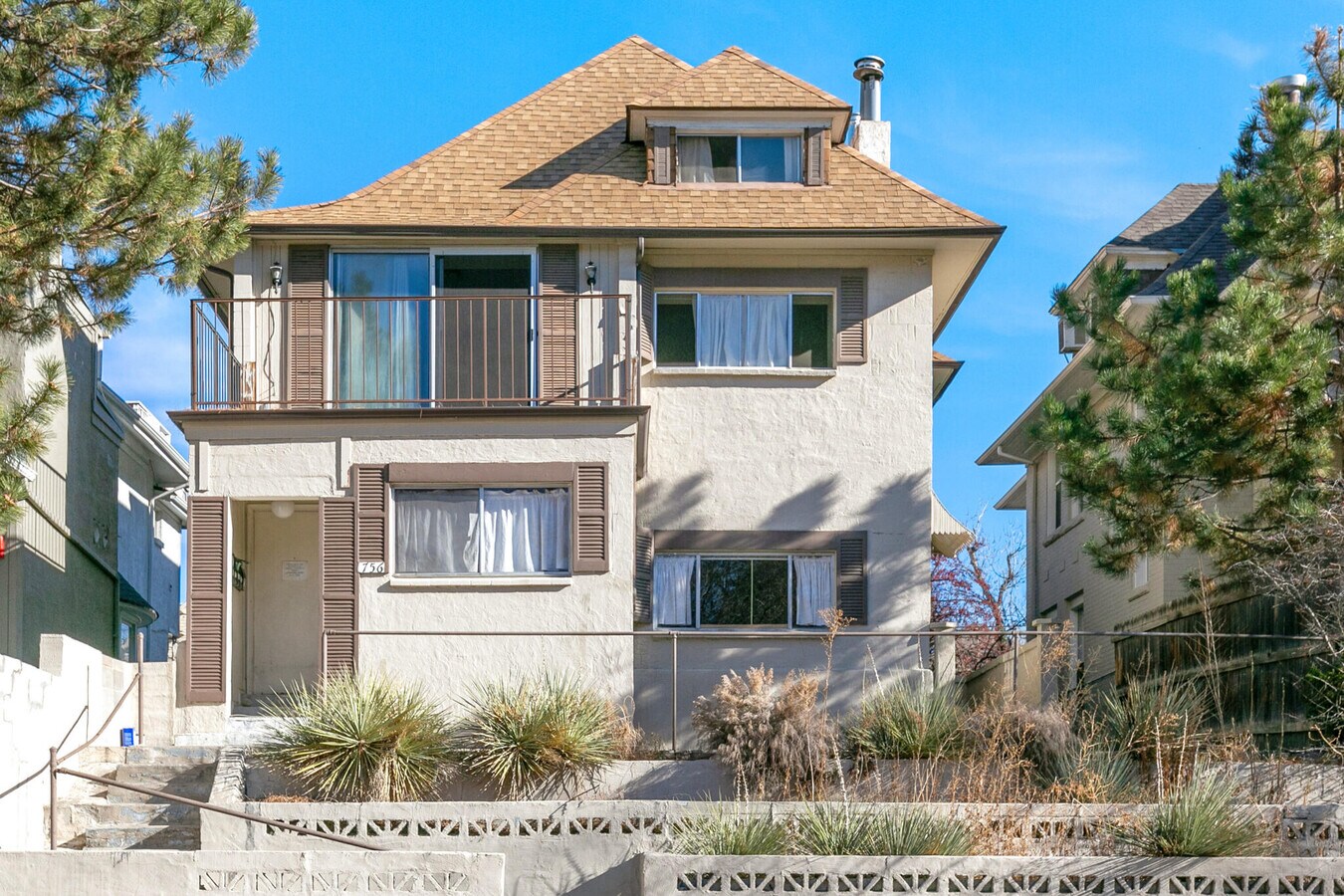 756 Ogden St, Denver, CO 80218