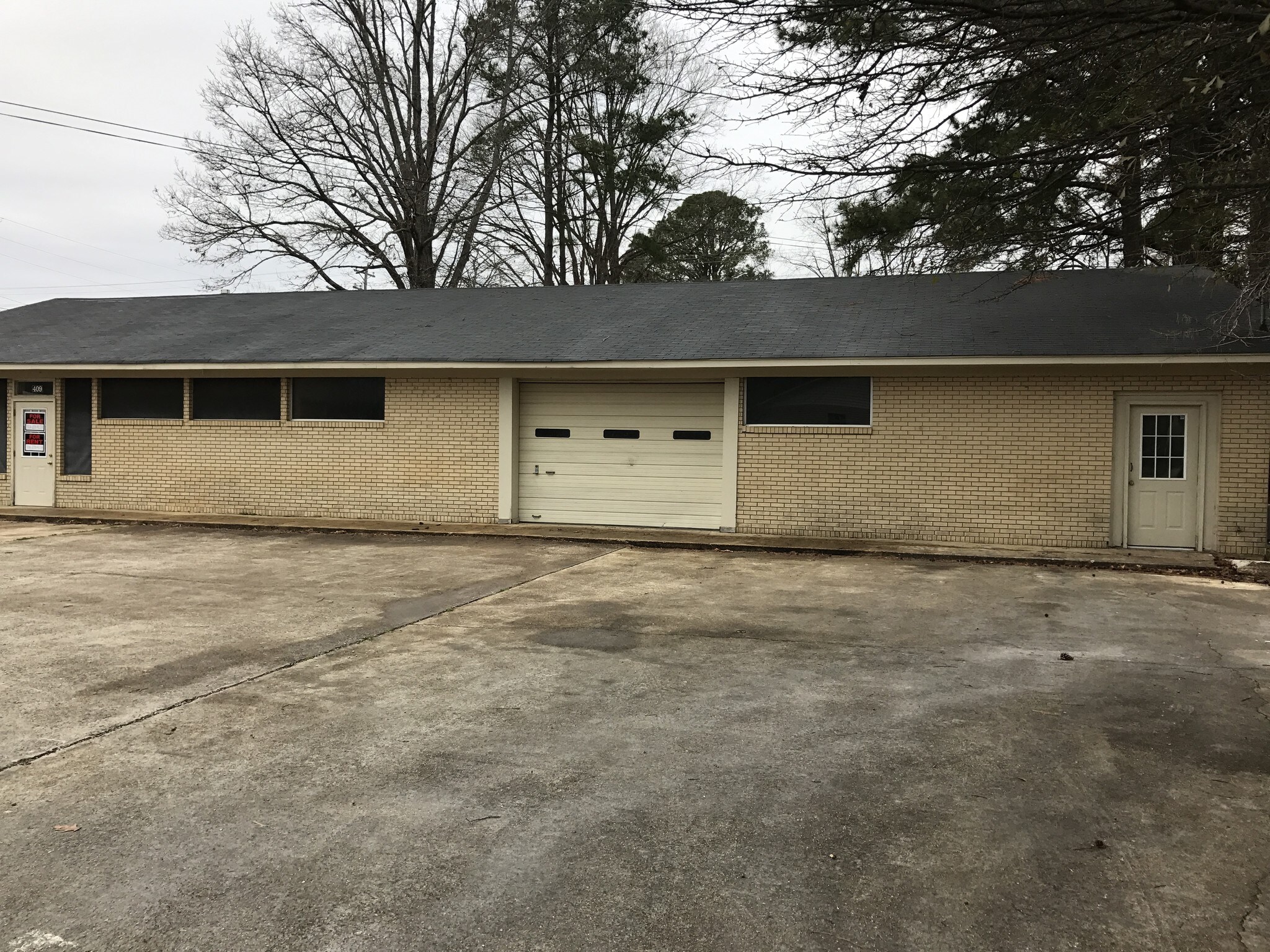 409 E Water St, Ripley, MS for sale Primary Photo- Image 1 of 1