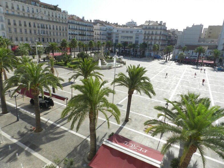 17 Place De La Liberte, Toulon for lease - Building Photo - Image 3 of 7