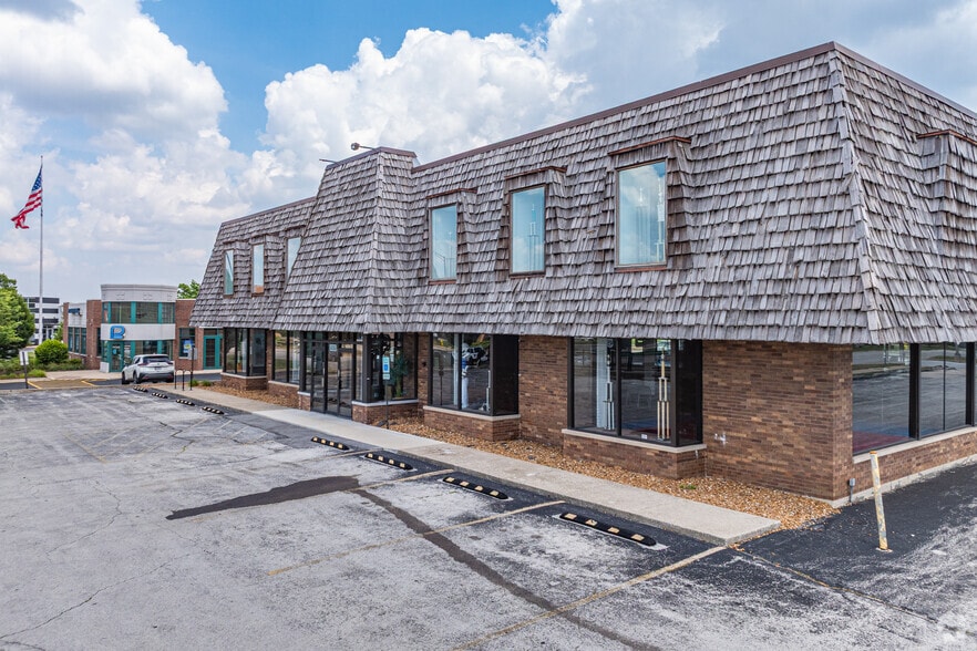 14355 S La Grange Rd, Orland Park, IL for lease - Primary Photo - Image 1 of 4