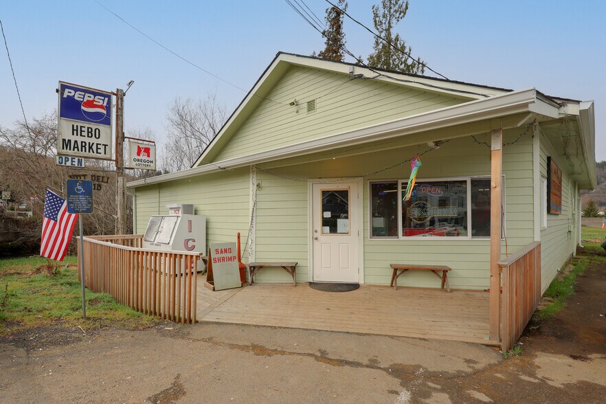 31080 Highway 101 S, Cloverdale, OR 97112