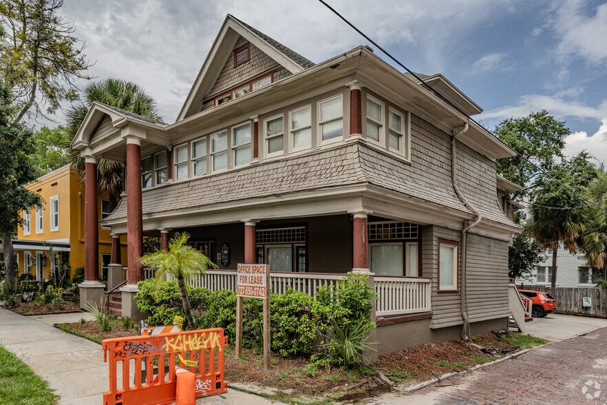 233 3rd St N, Saint Petersburg, FL for lease - Primary Photo - Image 1 of 25