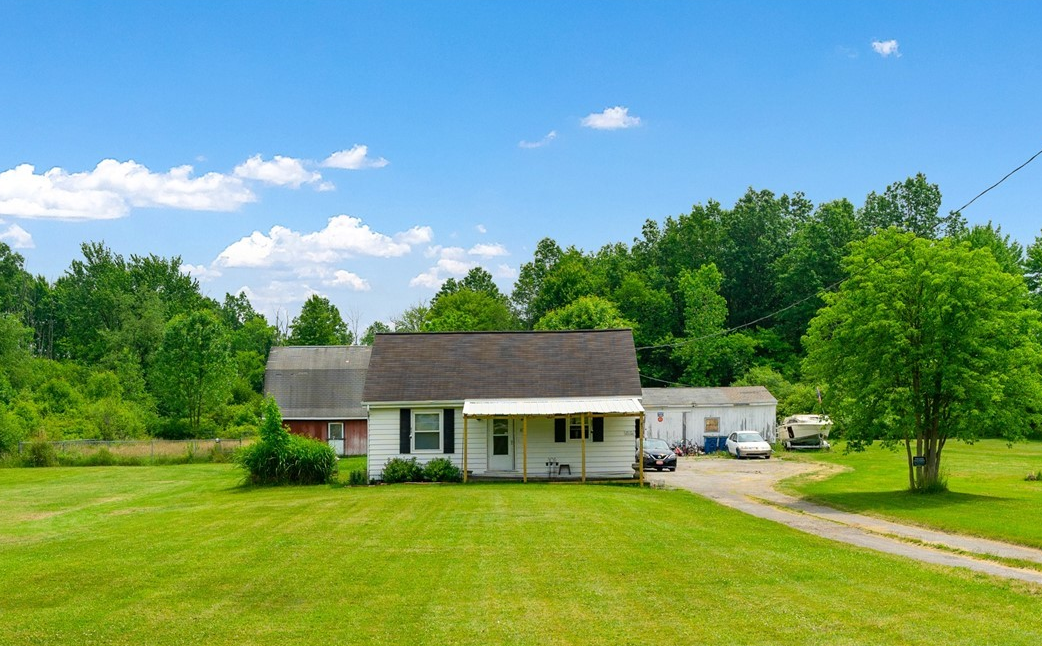 87 Struthers Coitsville Rd, Lowellville, OH for sale Primary Photo- Image 1 of 2