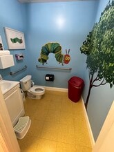 1679 Bonnie Ln, Cordova, TN for lease Interior Photo- Image 2 of 26