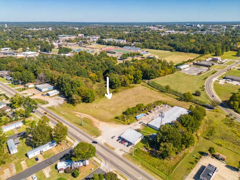 0 Louisville St, Starkville, MS for sale - Primary Photo - Image 1 of 9