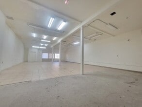 5760-5778 Obama Blvd, Los Angeles, CA for lease Interior Photo- Image 2 of 2