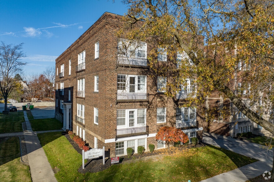 2642 N Moreland Blvd, Shaker Heights, OH for sale - Building Photo - Image 3 of 18