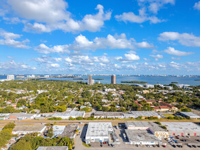 6899 NE 4th Ave, Miami, FL for lease Building Photo- Image 1 of 14