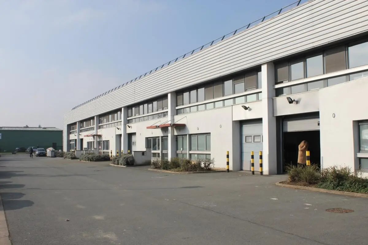 3 Avenue Le Verrier, Trappes for lease Building Photo- Image 1 of 7