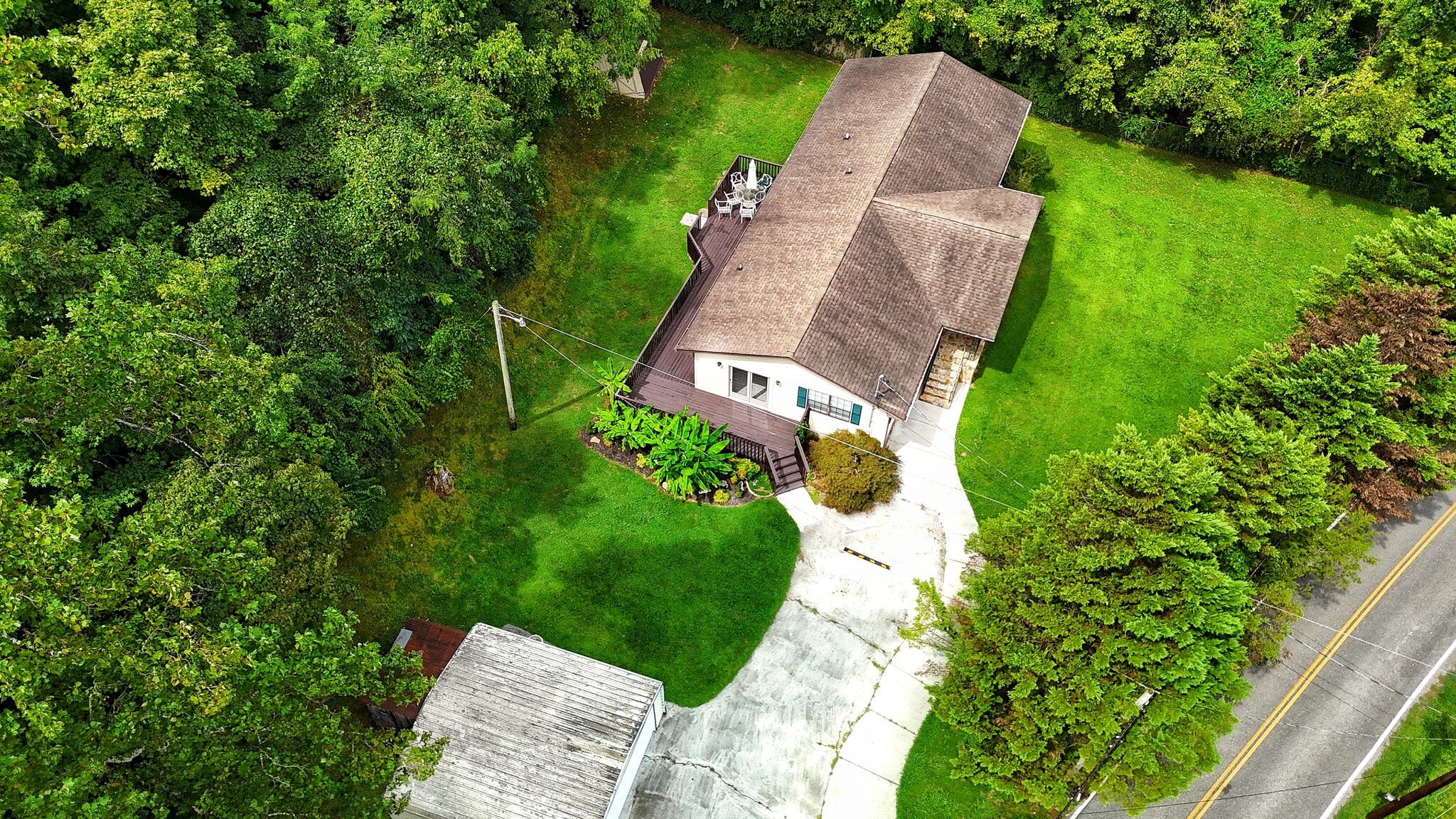 2333 Thorn Grove Pike, Knoxville, TN for sale Primary Photo- Image 1 of 33