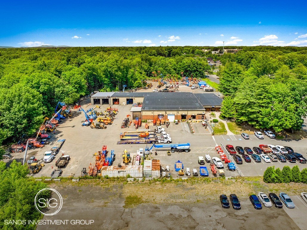 11 Southwood Dr, Bloomfield, CT for sale Aerial- Image 1 of 1