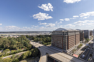 2777 Crystal Dr, Arlington, VA - aerial  map view