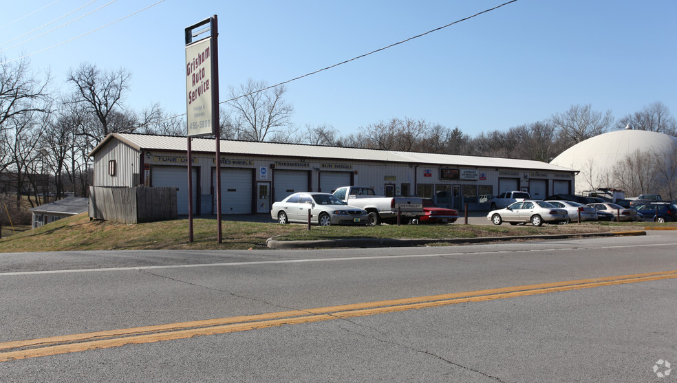 4001 Prather Rd, Kansas City, MO for sale - Primary Photo - Image 1 of 15