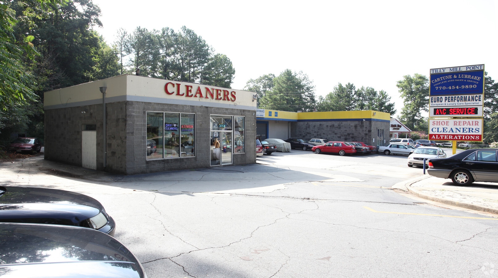 4487 Tilly Mill Rd, Atlanta, GA 30360