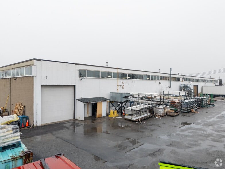 375 Green Rd, Hamilton, ON for lease - Building Photo - Image 3 of 3