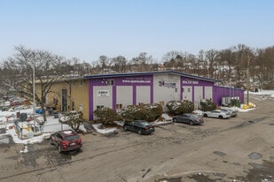 1 Highland Industrial Park Dr, Peekskill NY - Warehouse