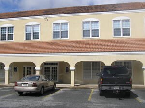 Office in Saint Simons Island, GA for sale Primary Photo- Image 1 of 1